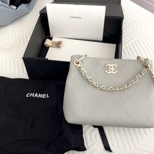 Chanel purse